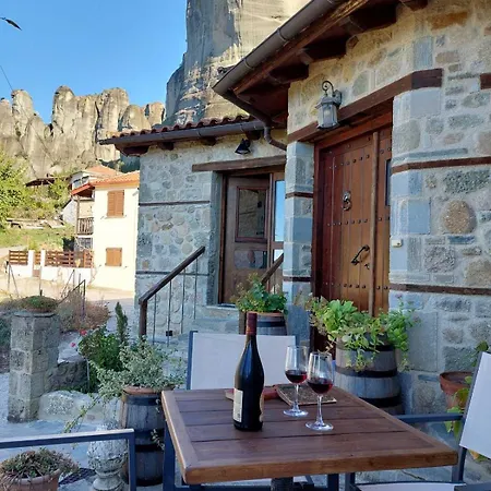 La Cueva - Meteora *