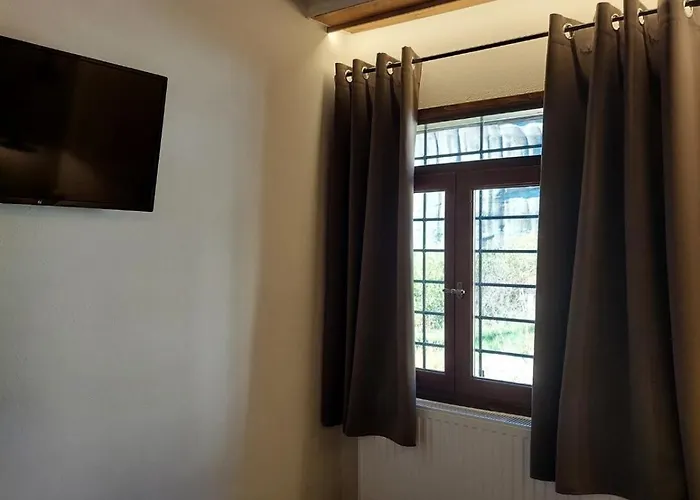 La Cueva - Meteora Kastraki