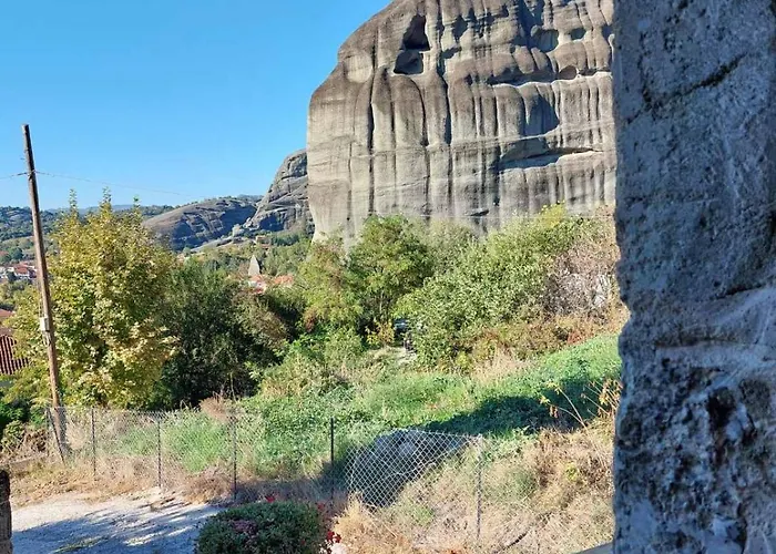 La Cueva - Meteora *